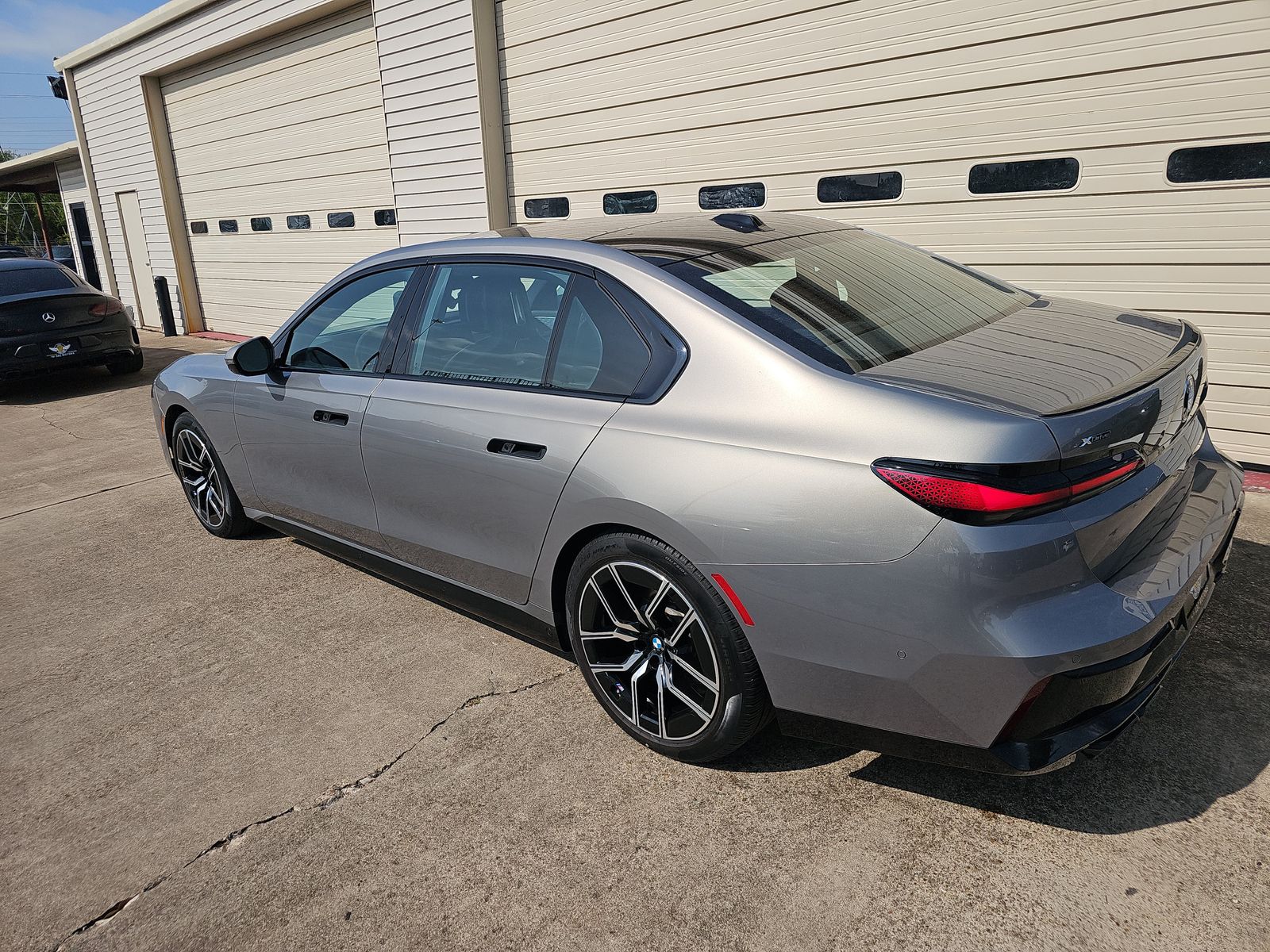 2023 BMW 7 Series 760i xDrive AWD