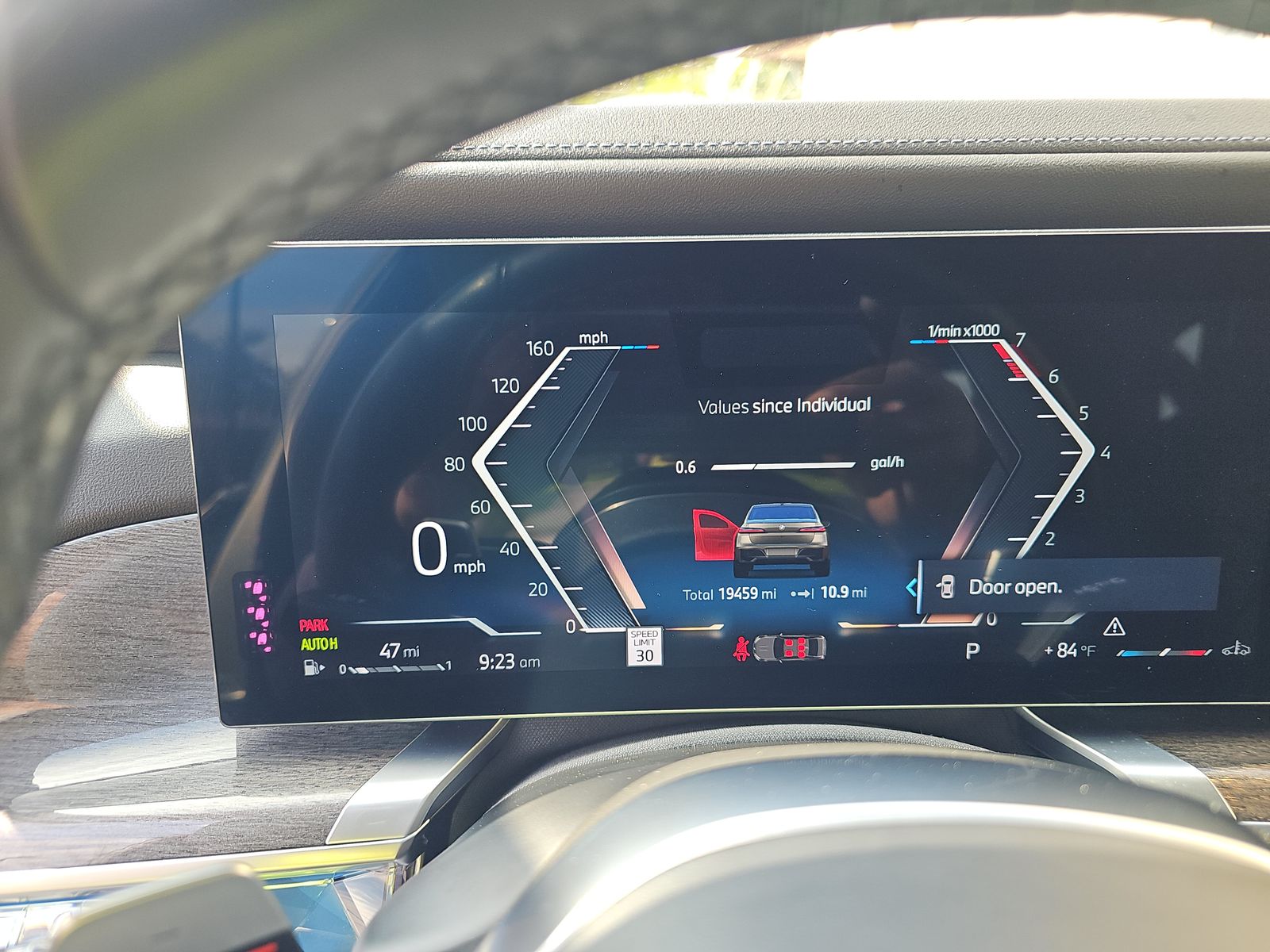 2023 BMW 7 Series 760i xDrive AWD