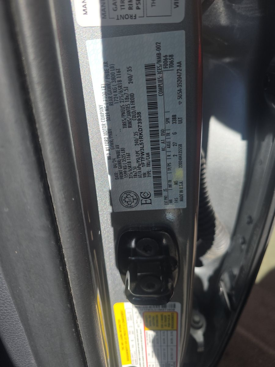 2024 Ford F-150 XLT AWD