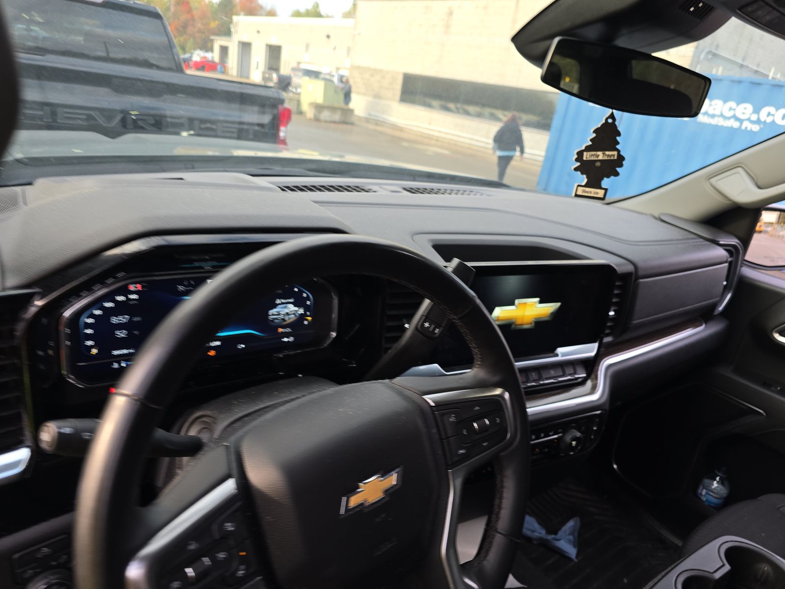 2025 Chevrolet Silverado 1500 LT AWD