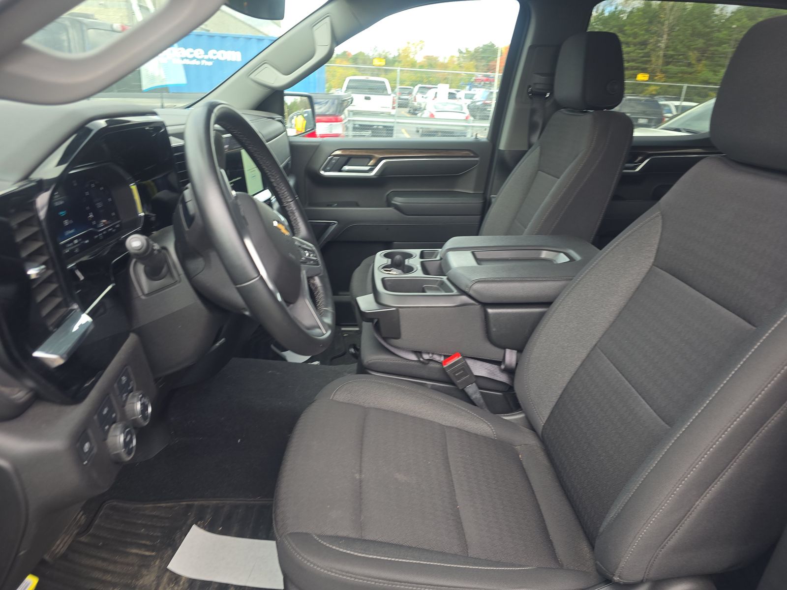 2025 Chevrolet Silverado 1500 LT AWD