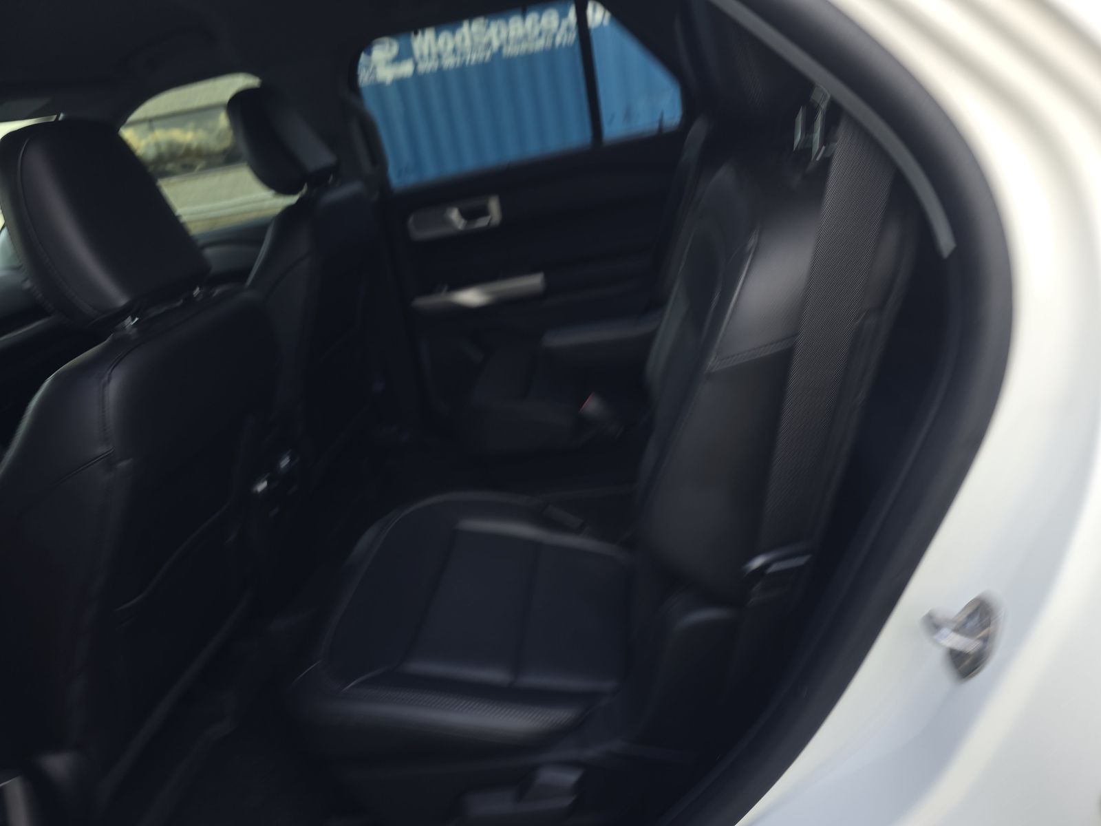 2022 Ford Explorer Hybrid Limited AWD