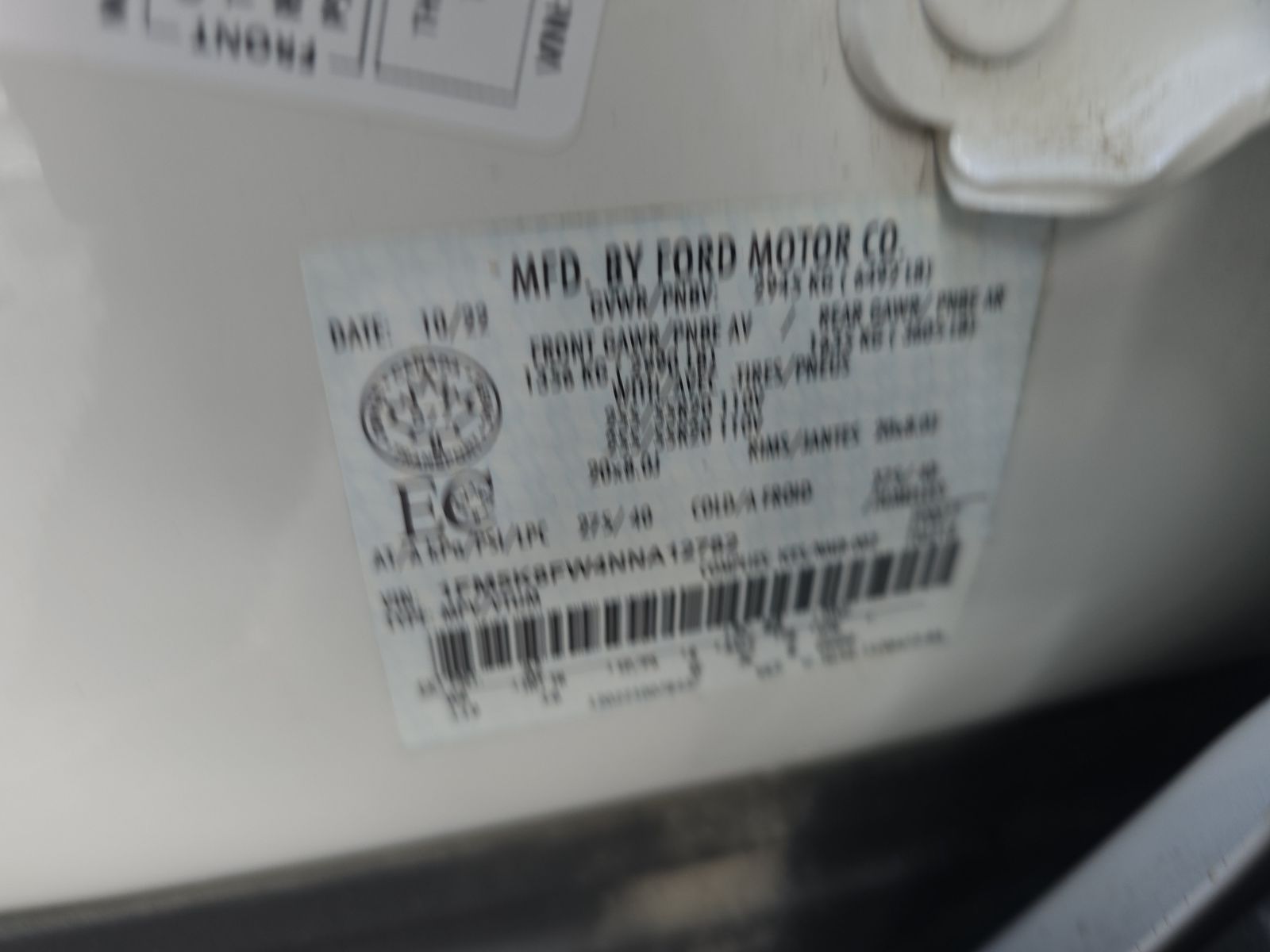 2022 Ford Explorer Hybrid Limited AWD