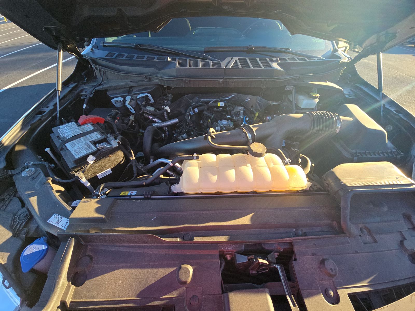 2023 Ford F-150 XLT AWD