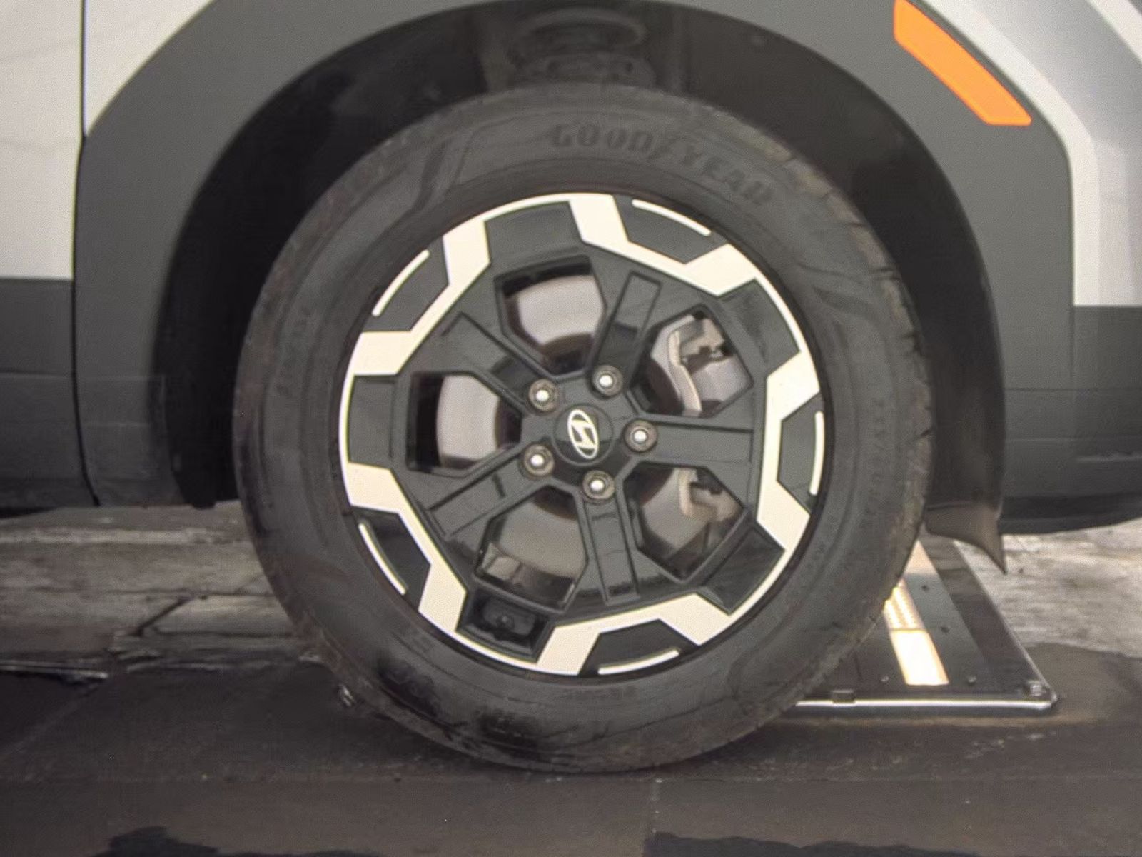 2025 Hyundai Santa Fe SEL FWD