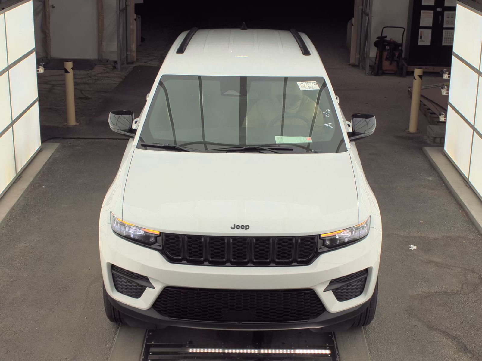 2024 Jeep Grand Cherokee Altitude RWD