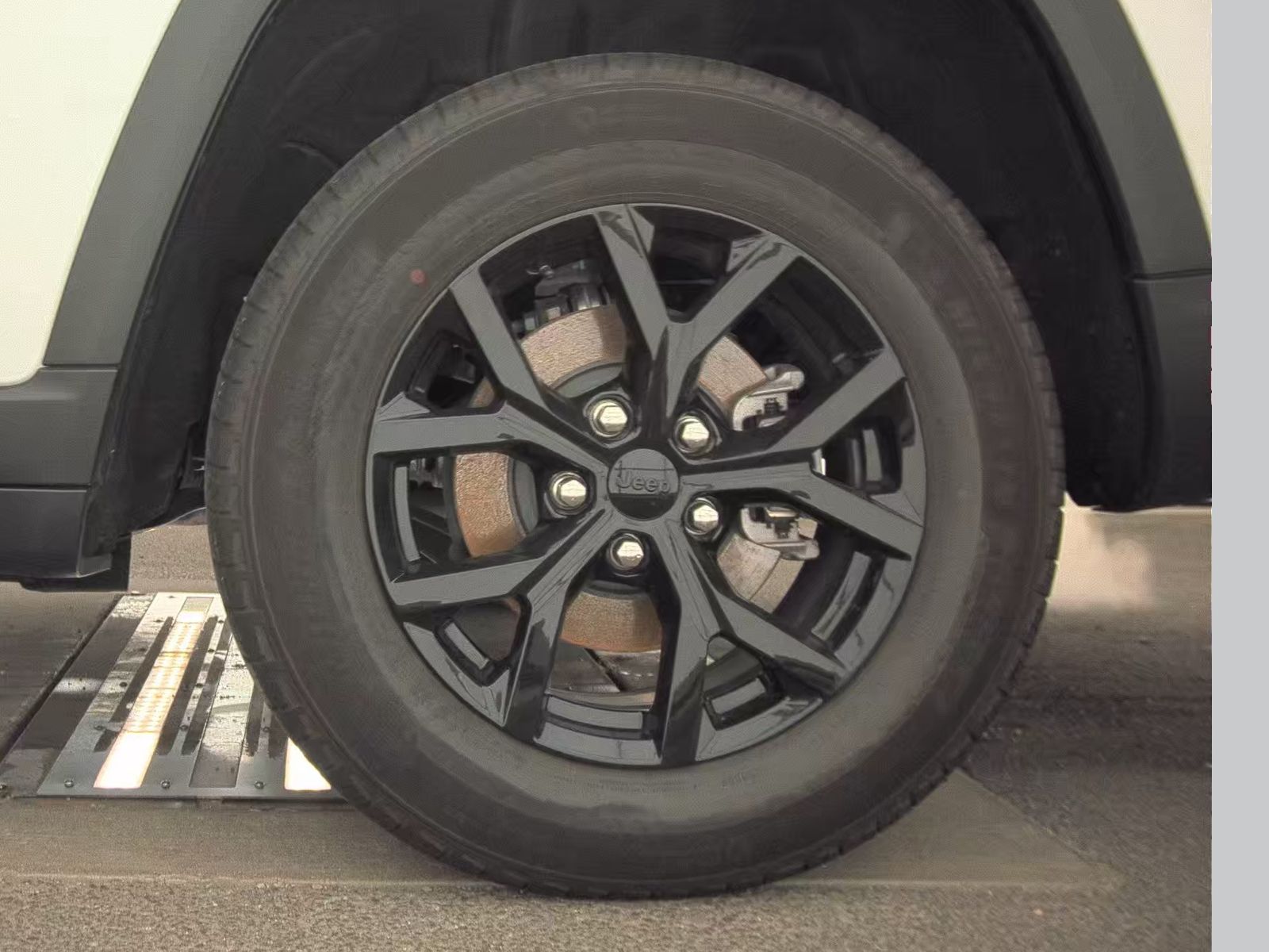 2024 Jeep Grand Cherokee Altitude RWD