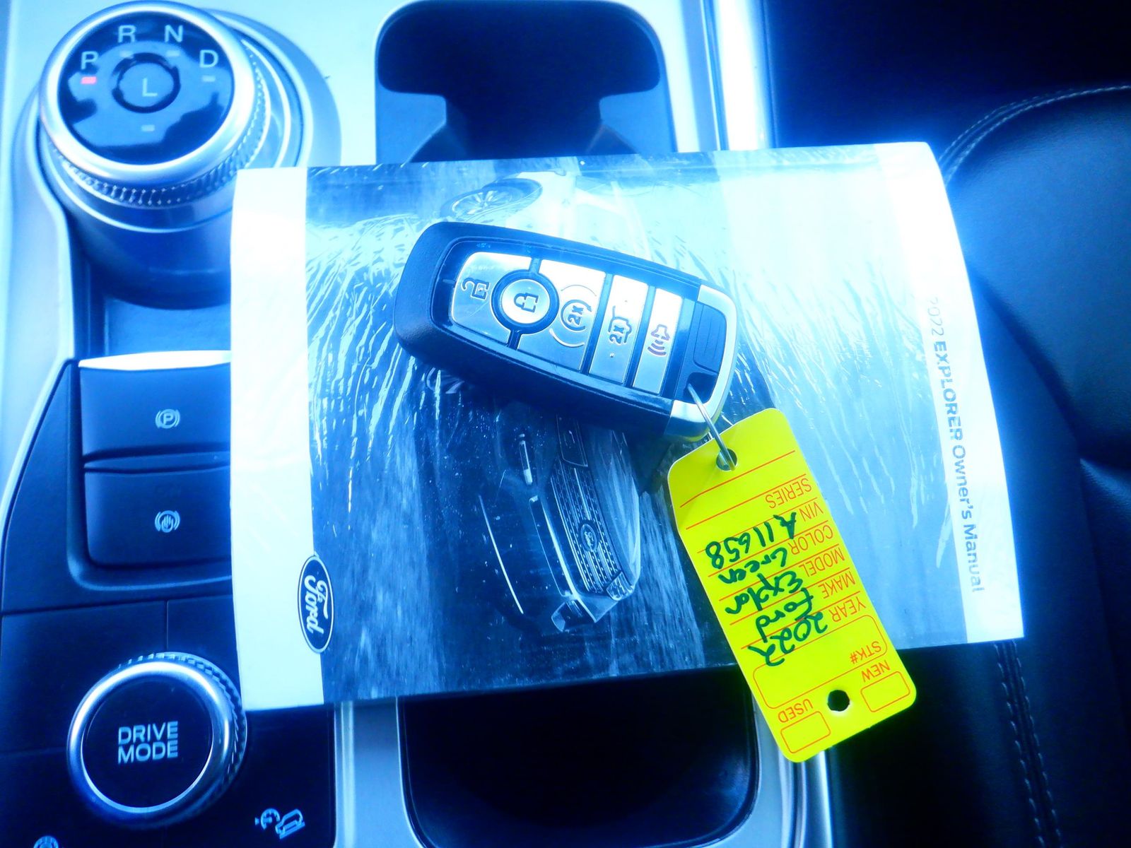 2022 Ford Explorer XLT AWD