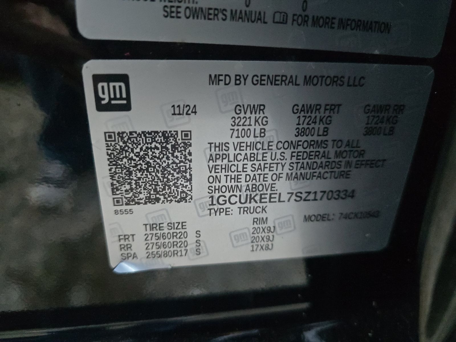 2025 Chevrolet Silverado 1500 RST AWD