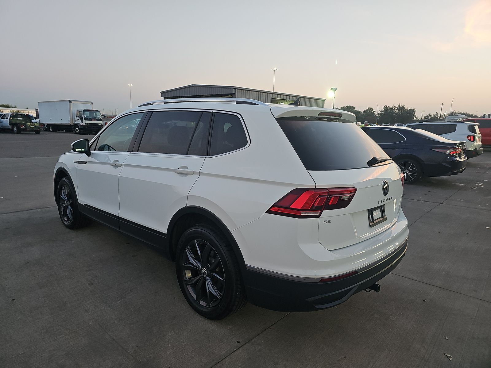 2024 Volkswagen Tiguan 2.0T Wolfsburg Edition AWD