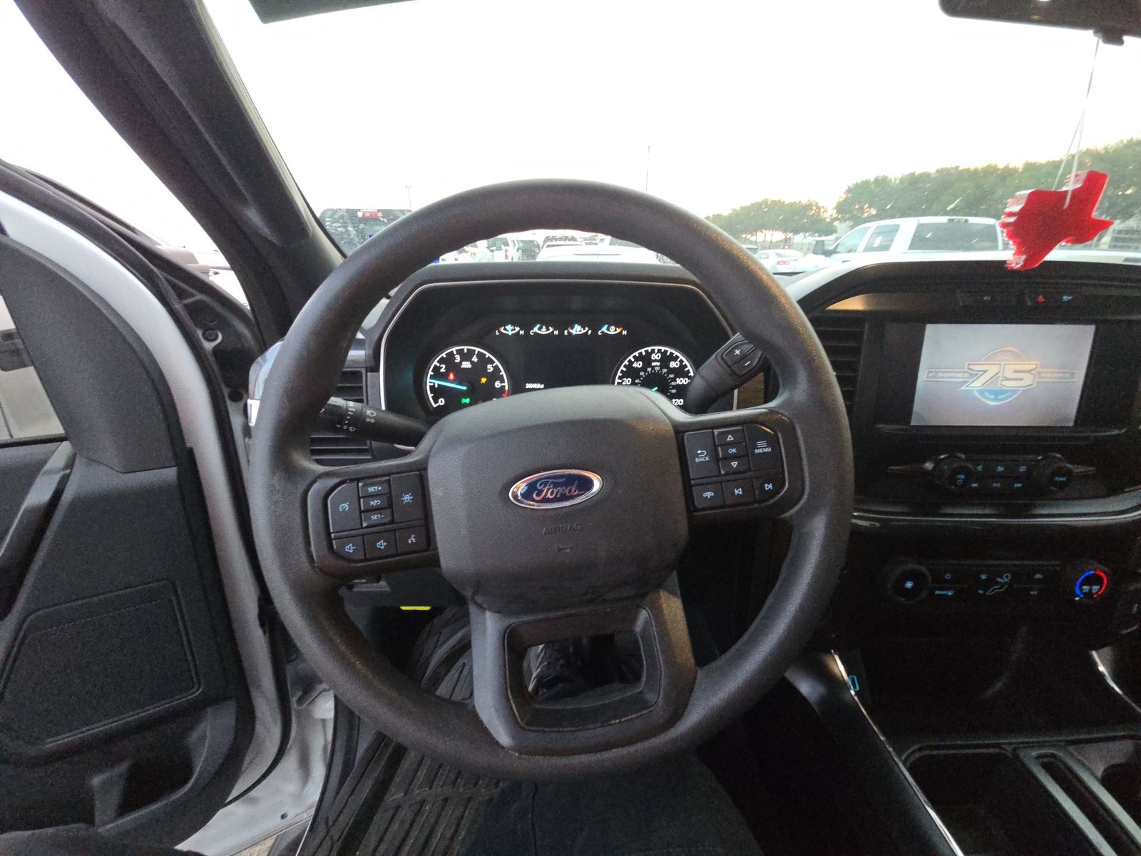 2023 Ford F-150 XL FWD