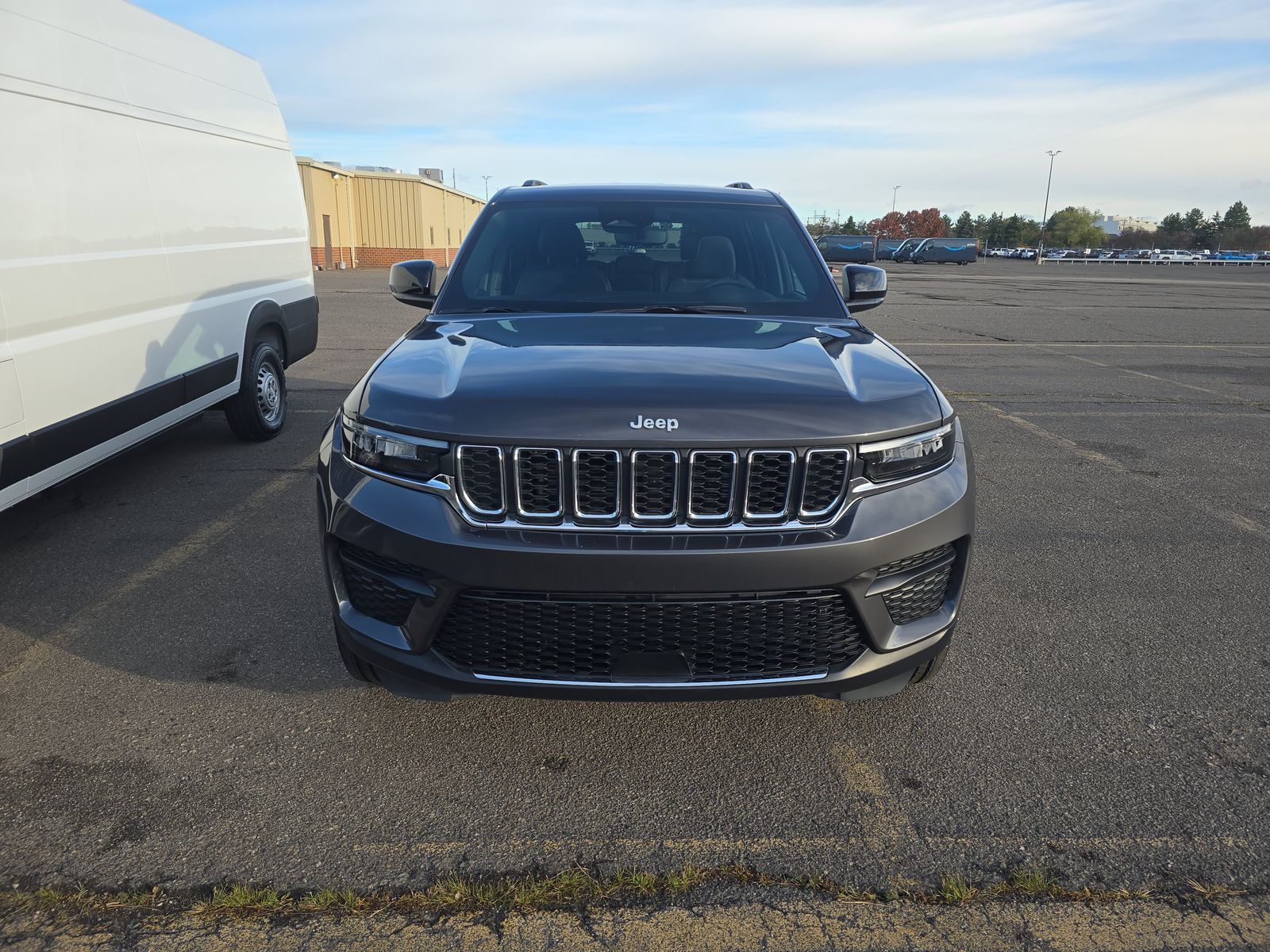 2024 Jeep Grand Cherokee Laredo AWD
