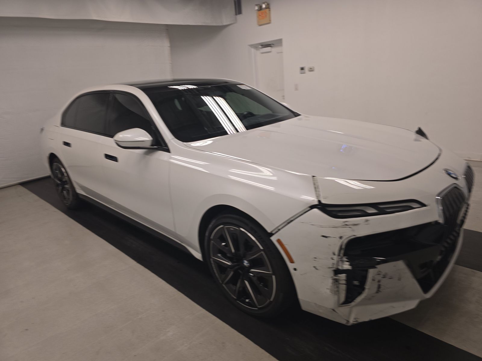 2023 BMW 7 Series 760i xDrive AWD