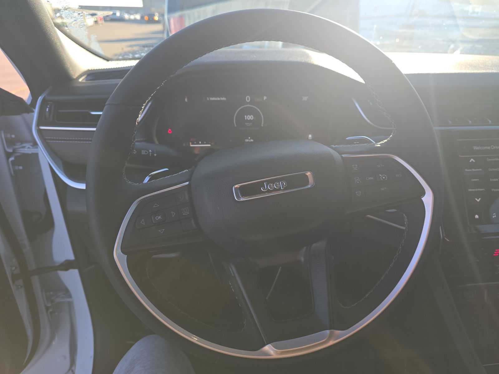 2024 Jeep Grand Cherokee Altitude RWD