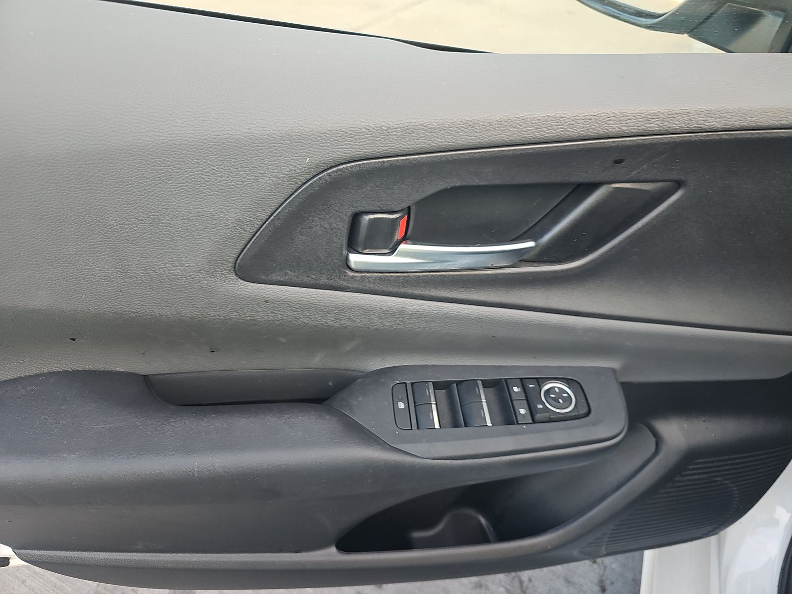 2025 Toyota Prius XLE FWD