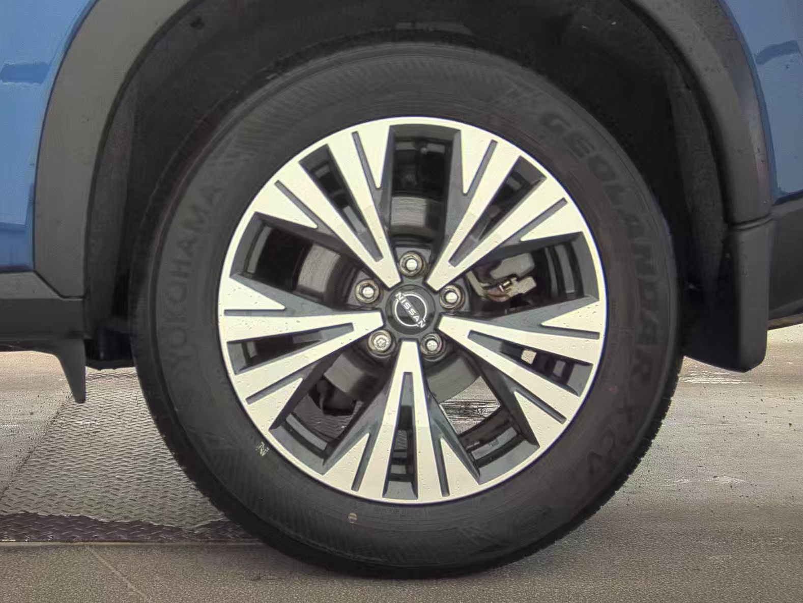 2023 Nissan Rogue SV AWD