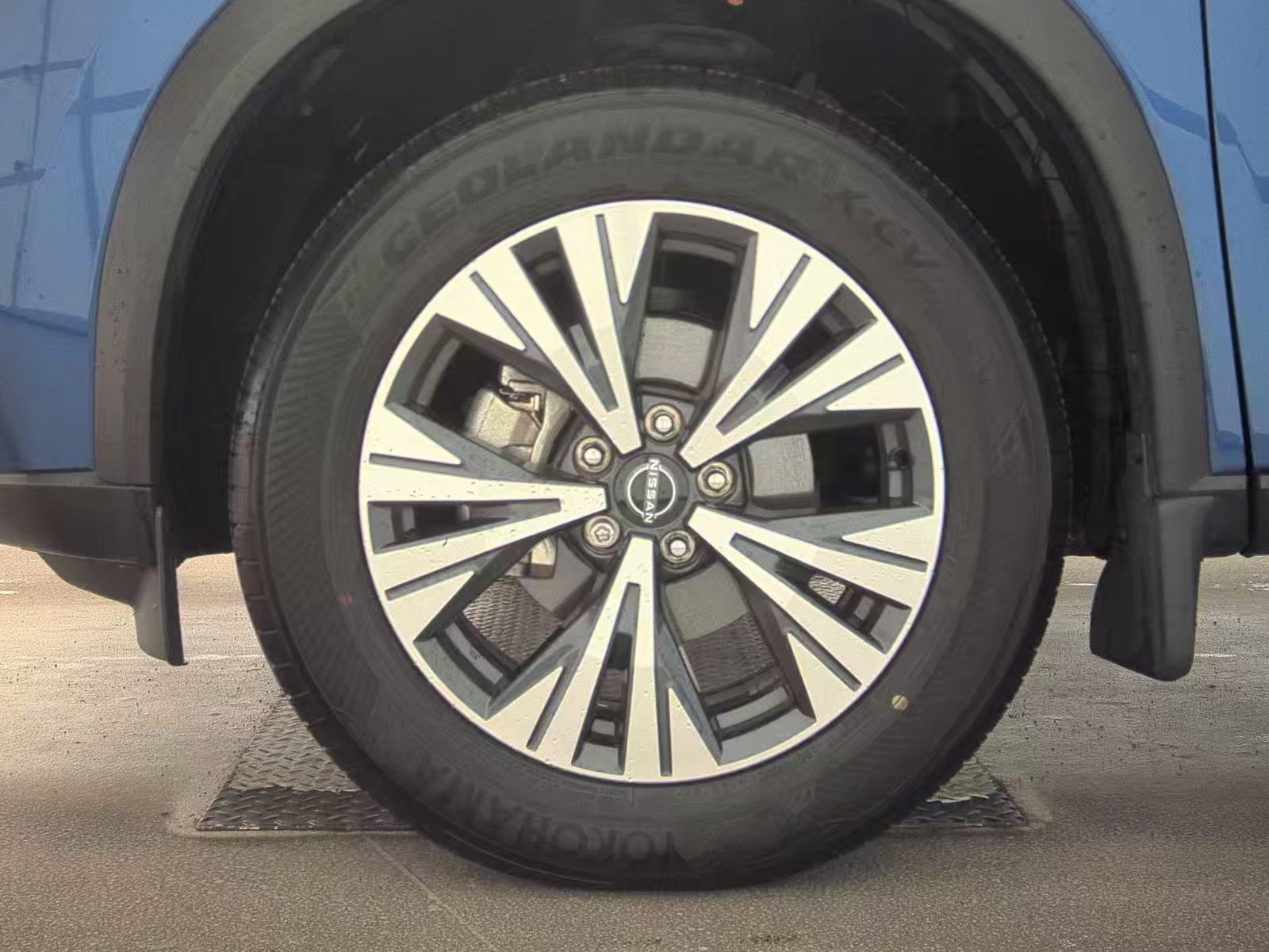 2023 Nissan Rogue SV AWD