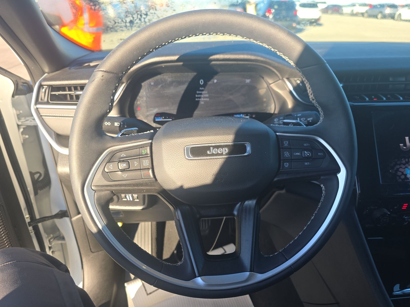 2024 Jeep Grand Cherokee Altitude RWD