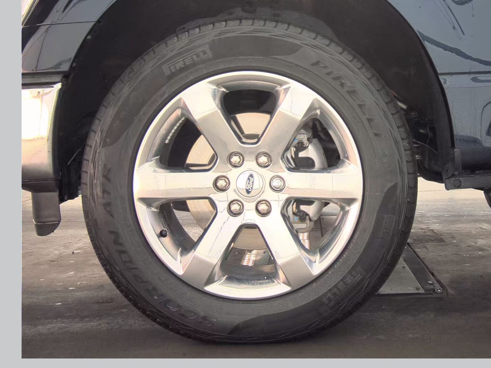 2023 Ford F-150 Hybrid XLT AWD