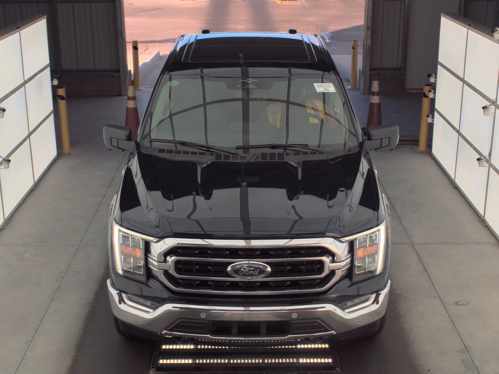 2023 Ford F-150 Hybrid XLT AWD
