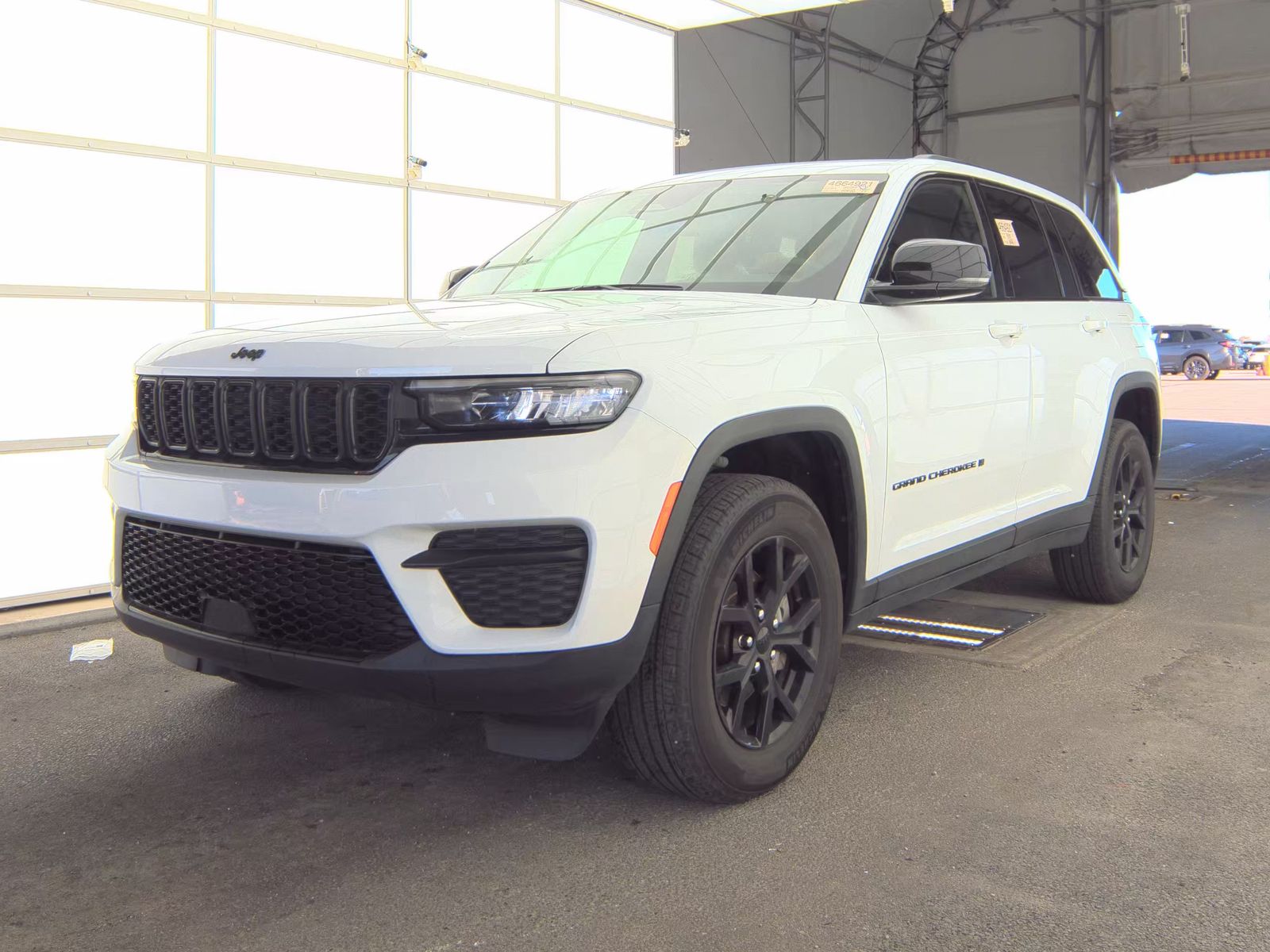 2024 Jeep Grand Cherokee Altitude RWD