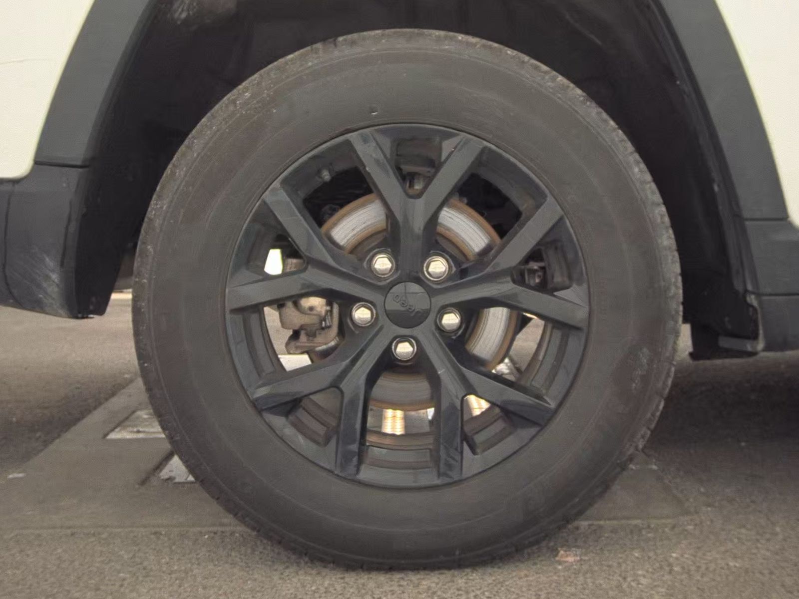 2024 Jeep Grand Cherokee Altitude RWD