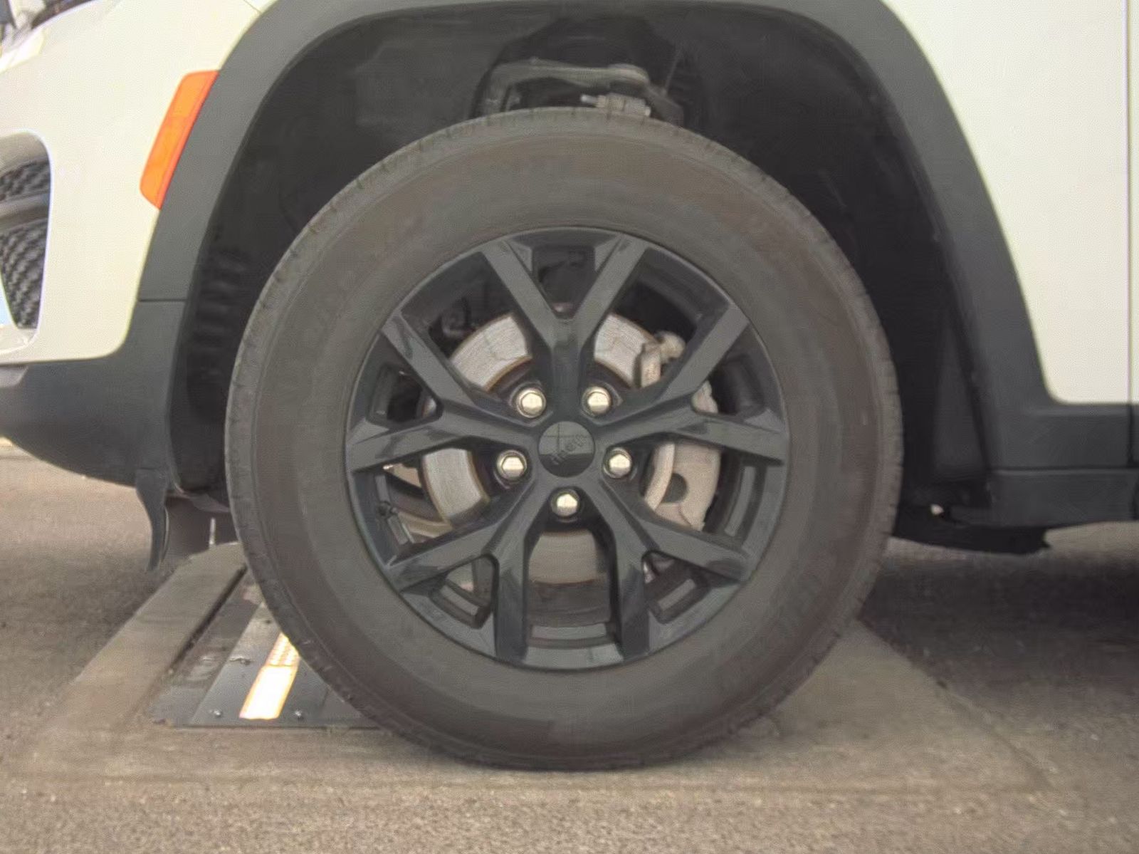 2024 Jeep Grand Cherokee Altitude RWD