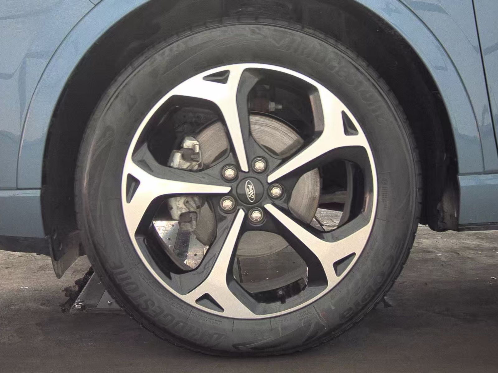 2023 Ford Escape ST-Line Select AWD