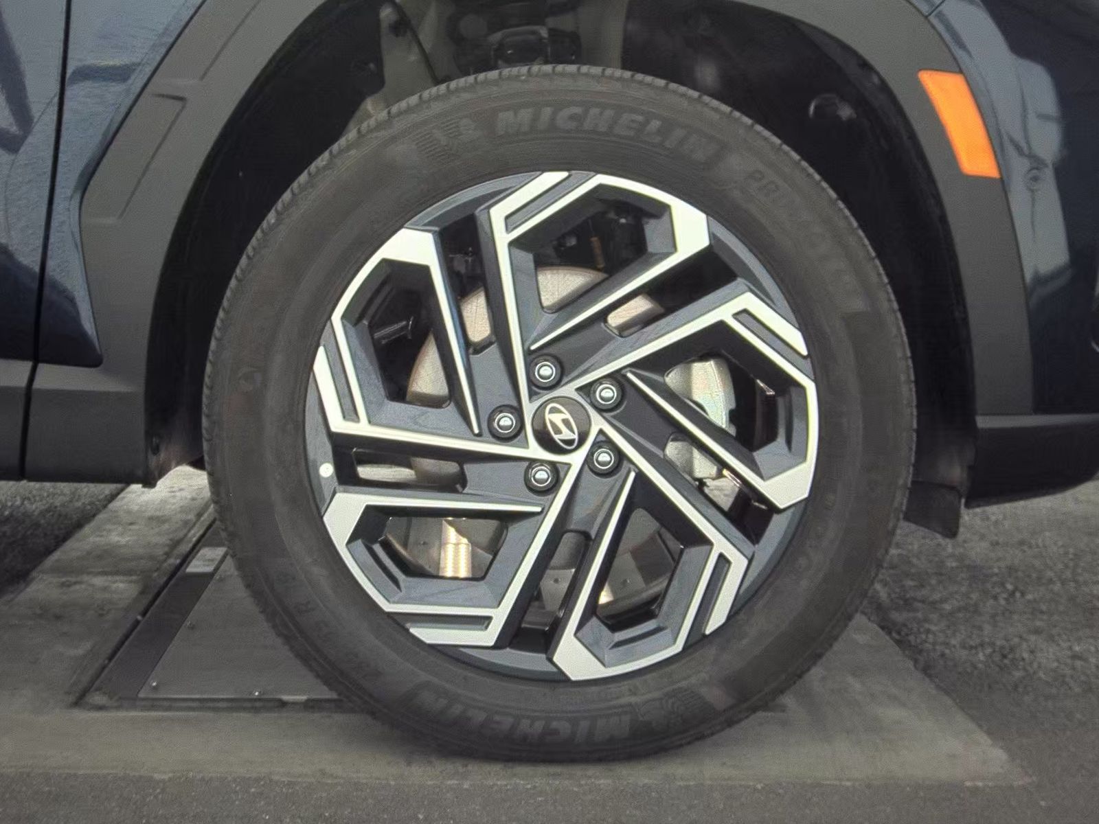 2025 Hyundai Tucson Plug-In Hybrid Limited AWD