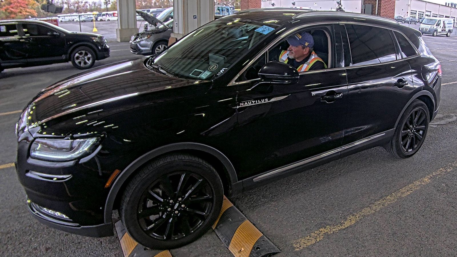 2022 Lincoln Nautilus Reserve AWD