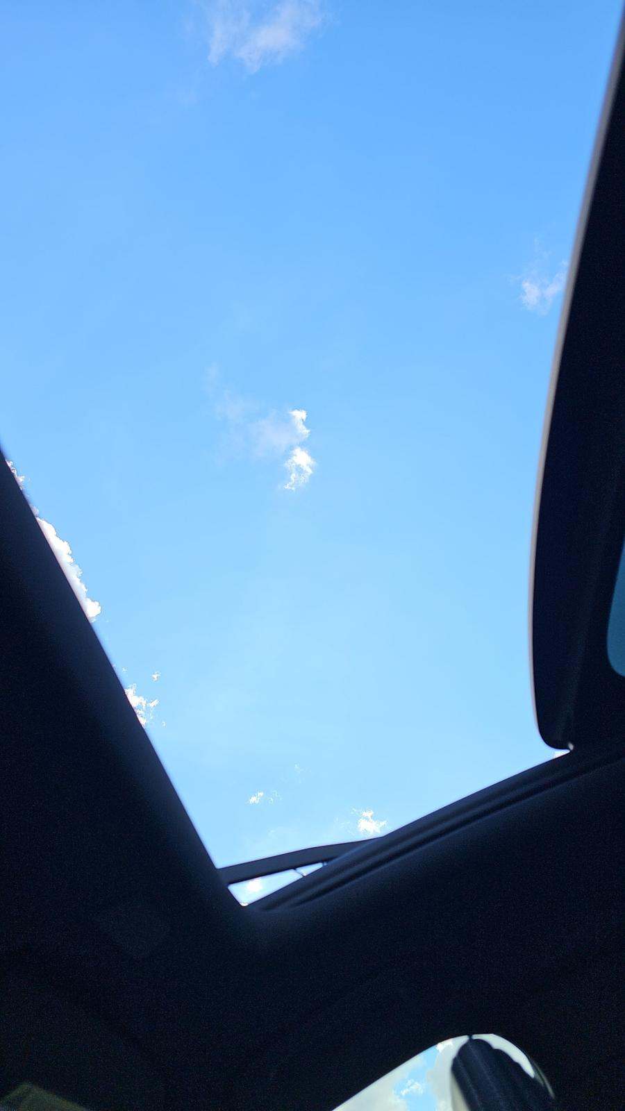 2022 Volvo XC60 B5 R-Design FWD