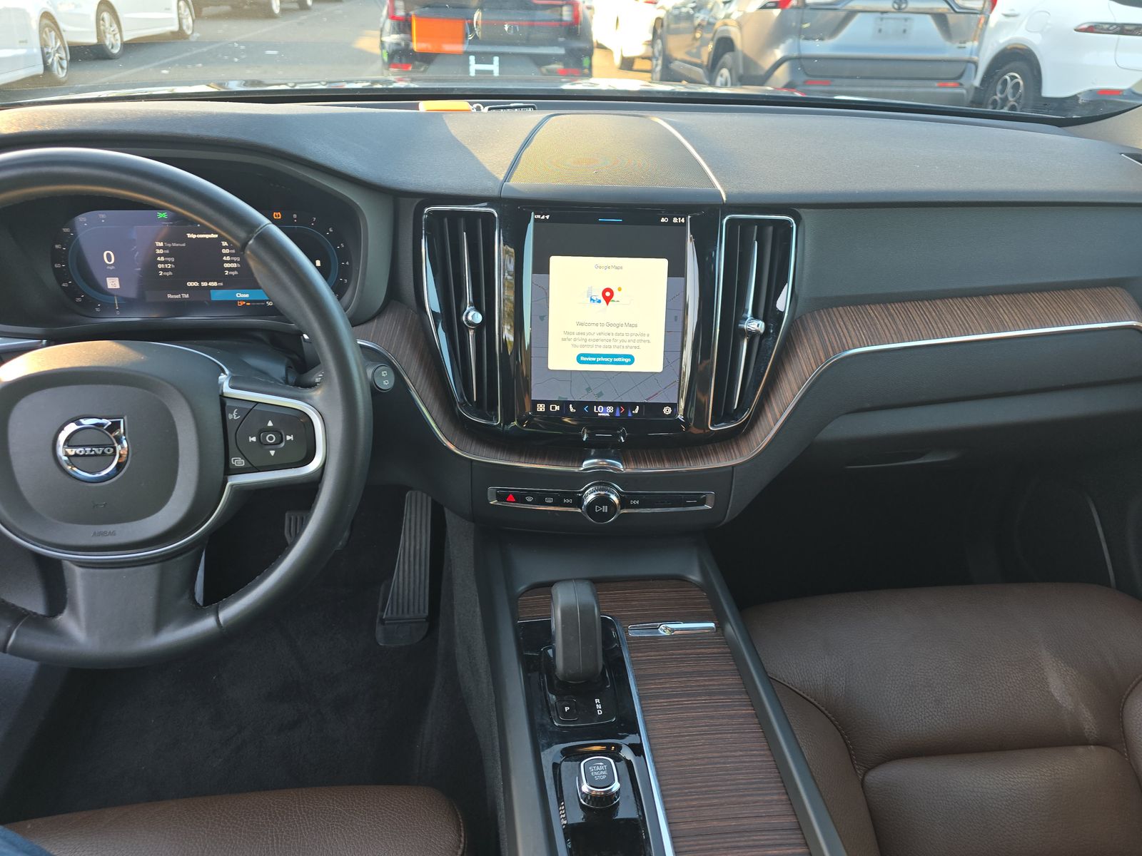 2022 Volvo XC60 B5 Momentum AWD