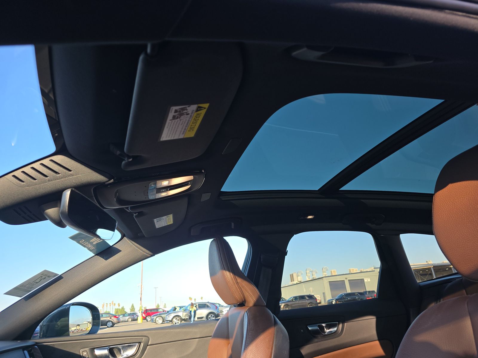 2022 Volvo XC60 B5 Momentum AWD