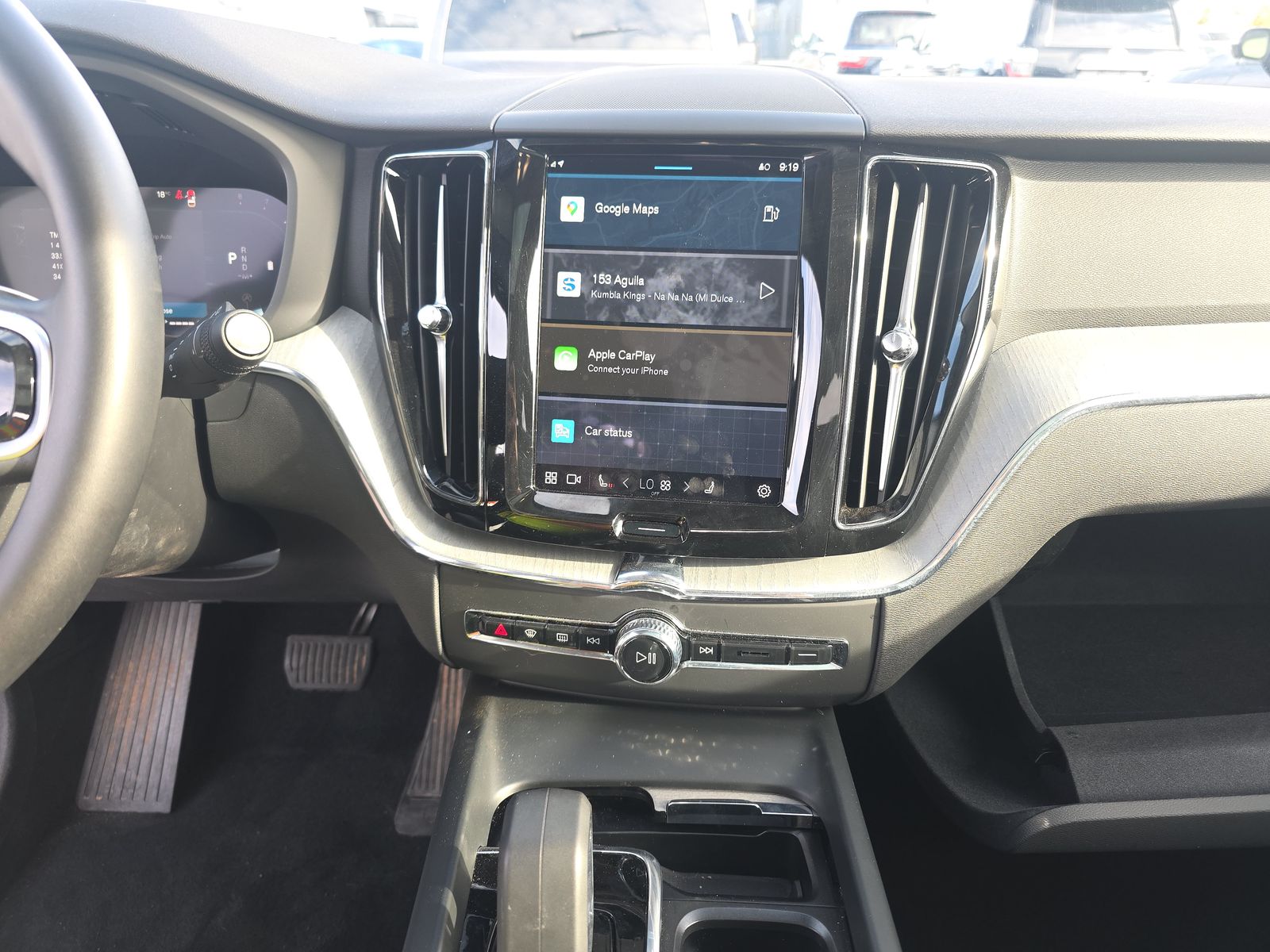 2025 Volvo XC60 B5 Plus AWD