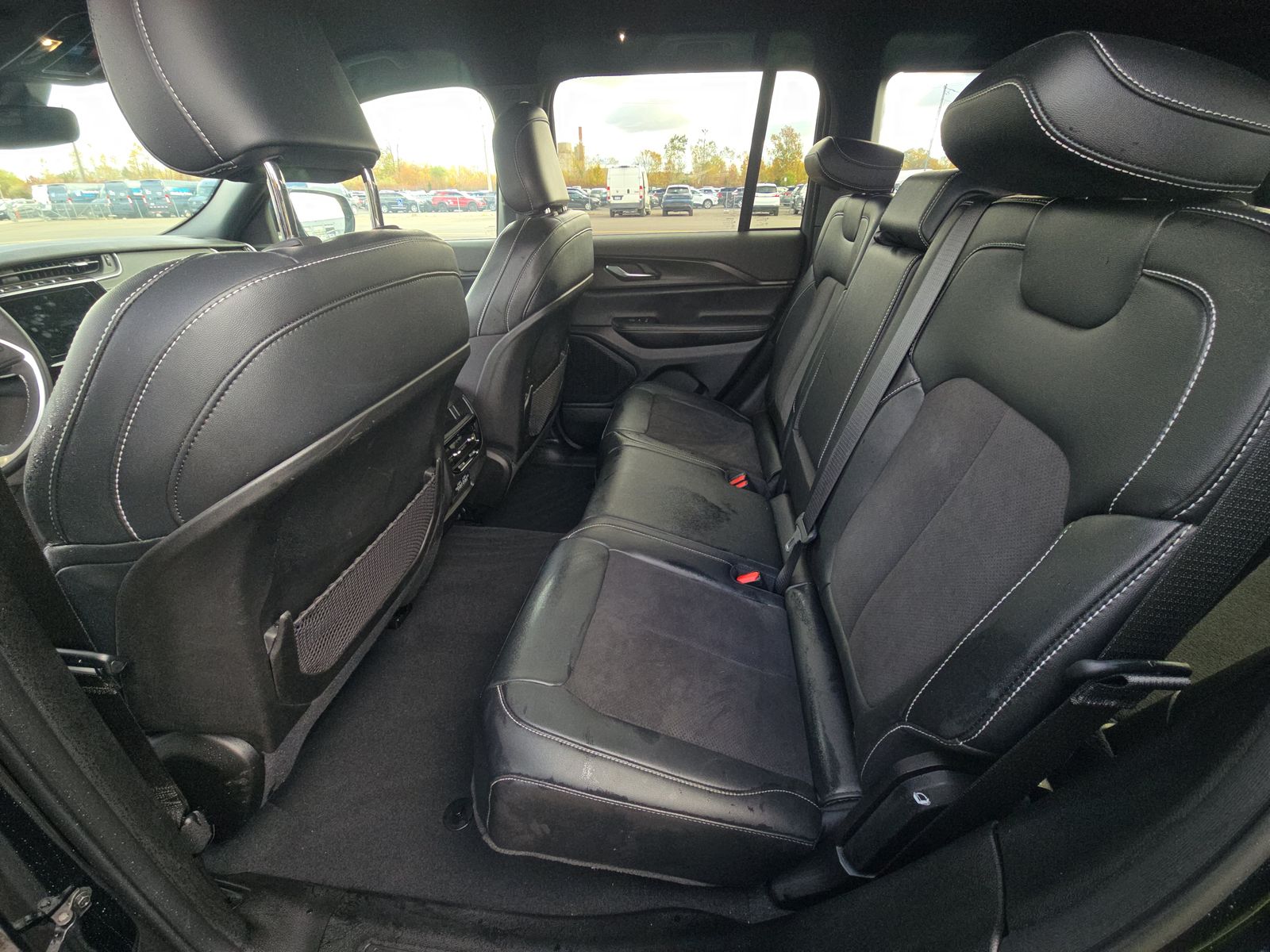 2024 Jeep Grand Cherokee Altitude AWD