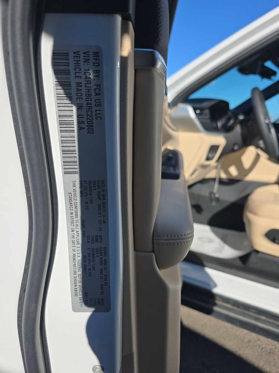 2024 Jeep Grand Cherokee Limited AWD