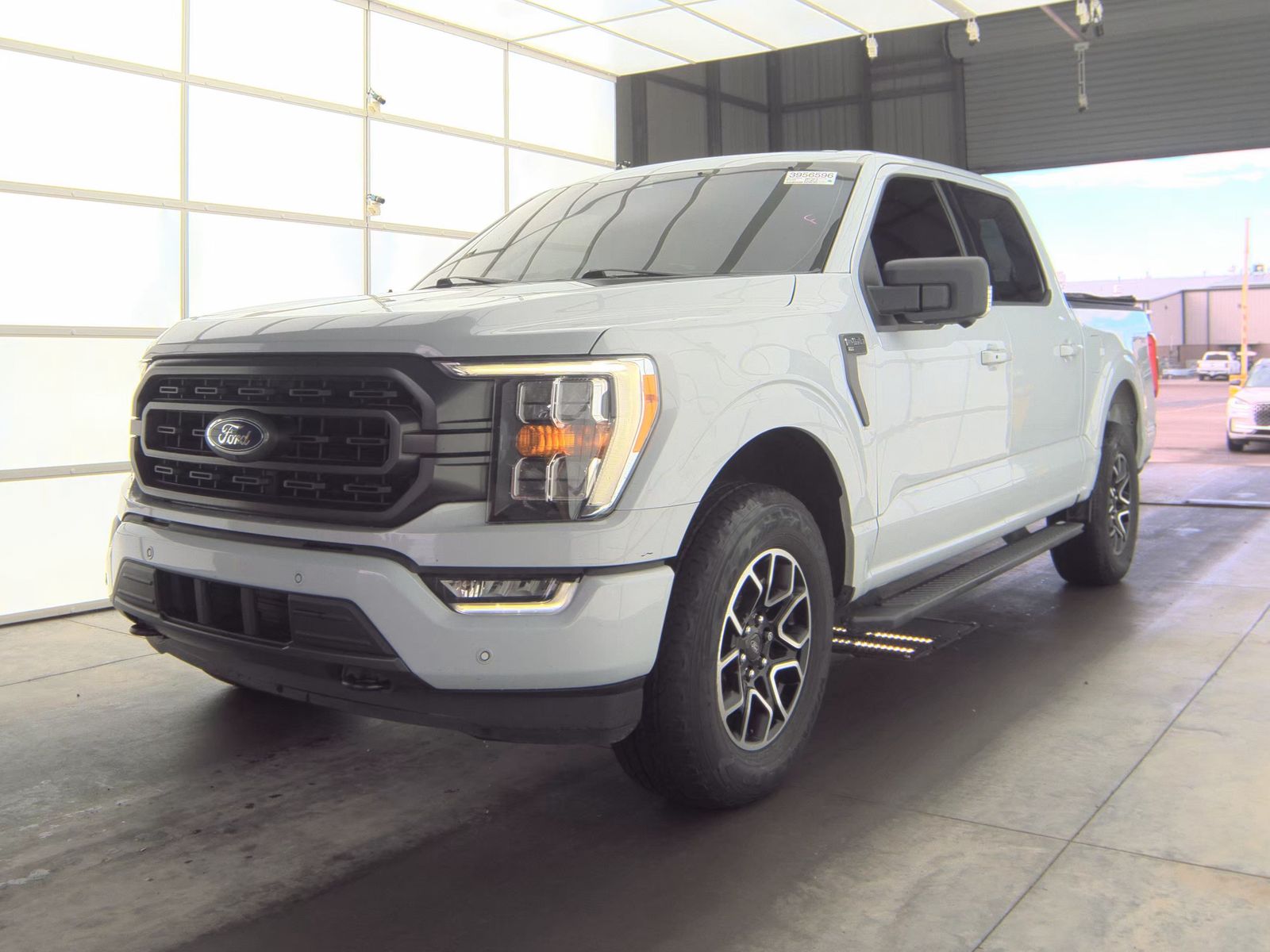 2022 Ford F-150 XLT AWD