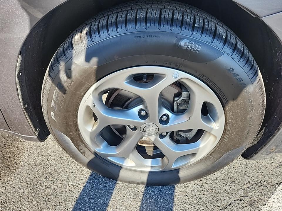 2022 Chrysler Pacifica Limited FWD