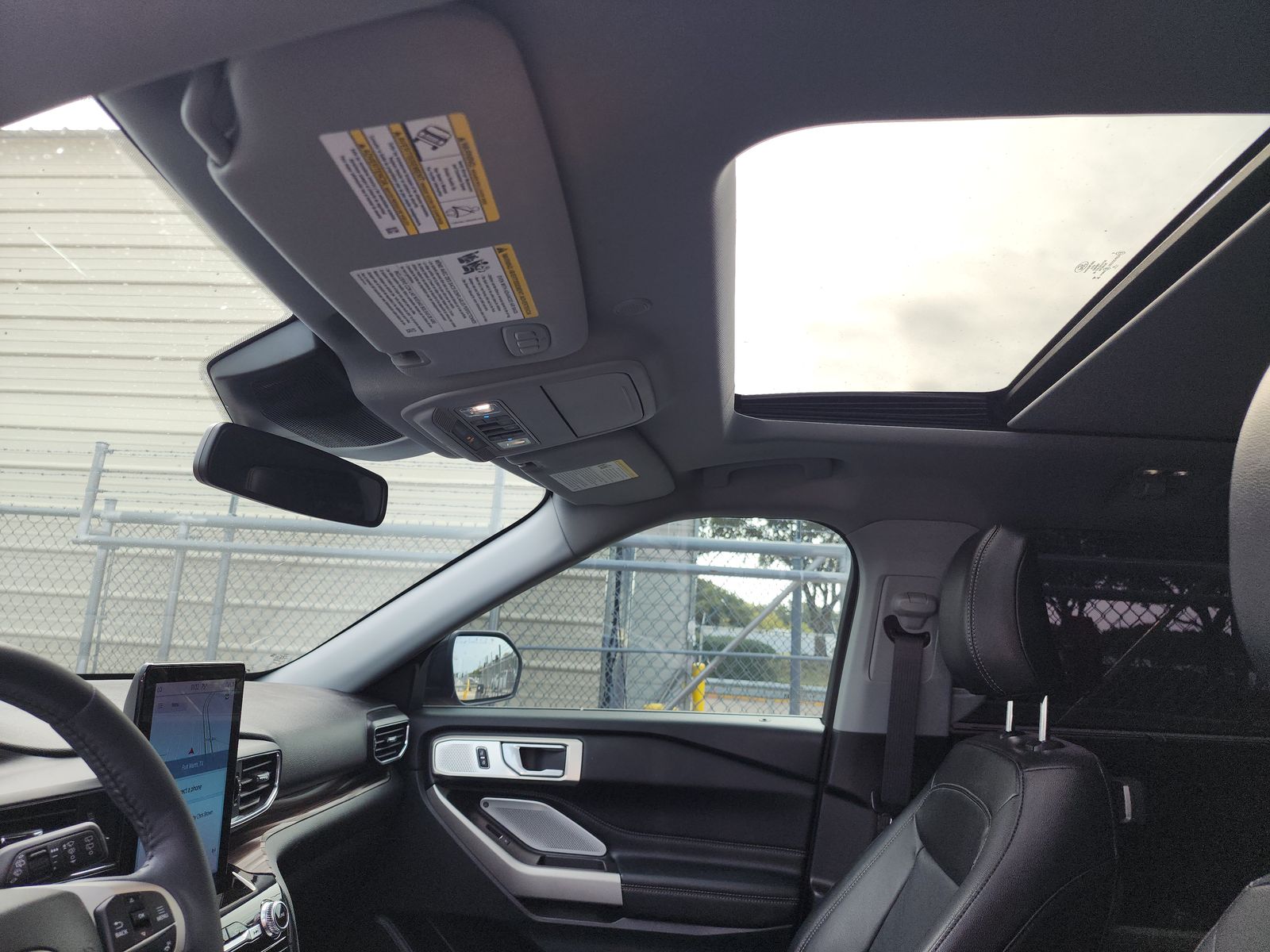 2023 Ford Explorer Limited FWD