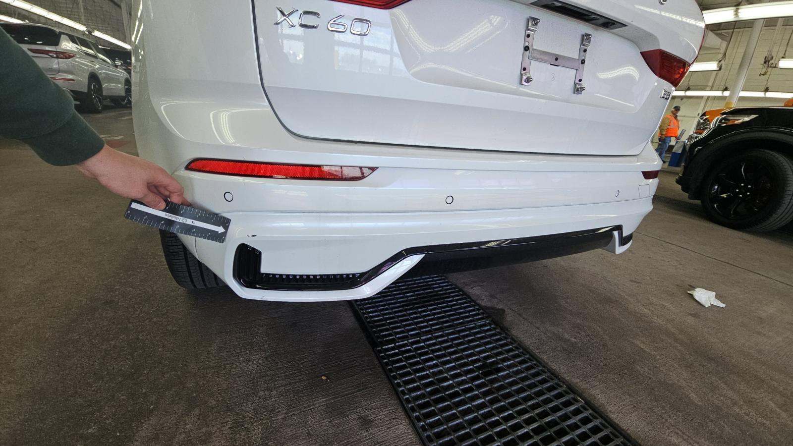 2025 Volvo XC60 B5 Plus AWD