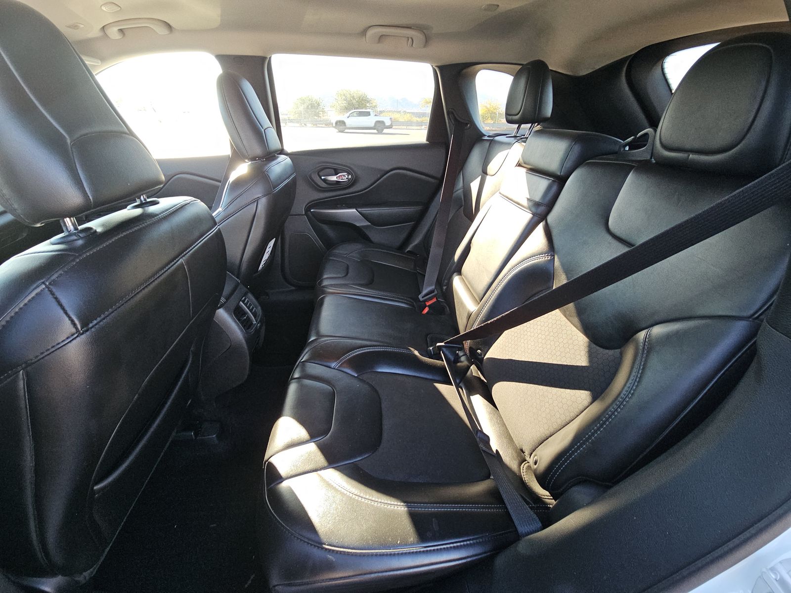 2019 Jeep Cherokee Latitude Plus AWD