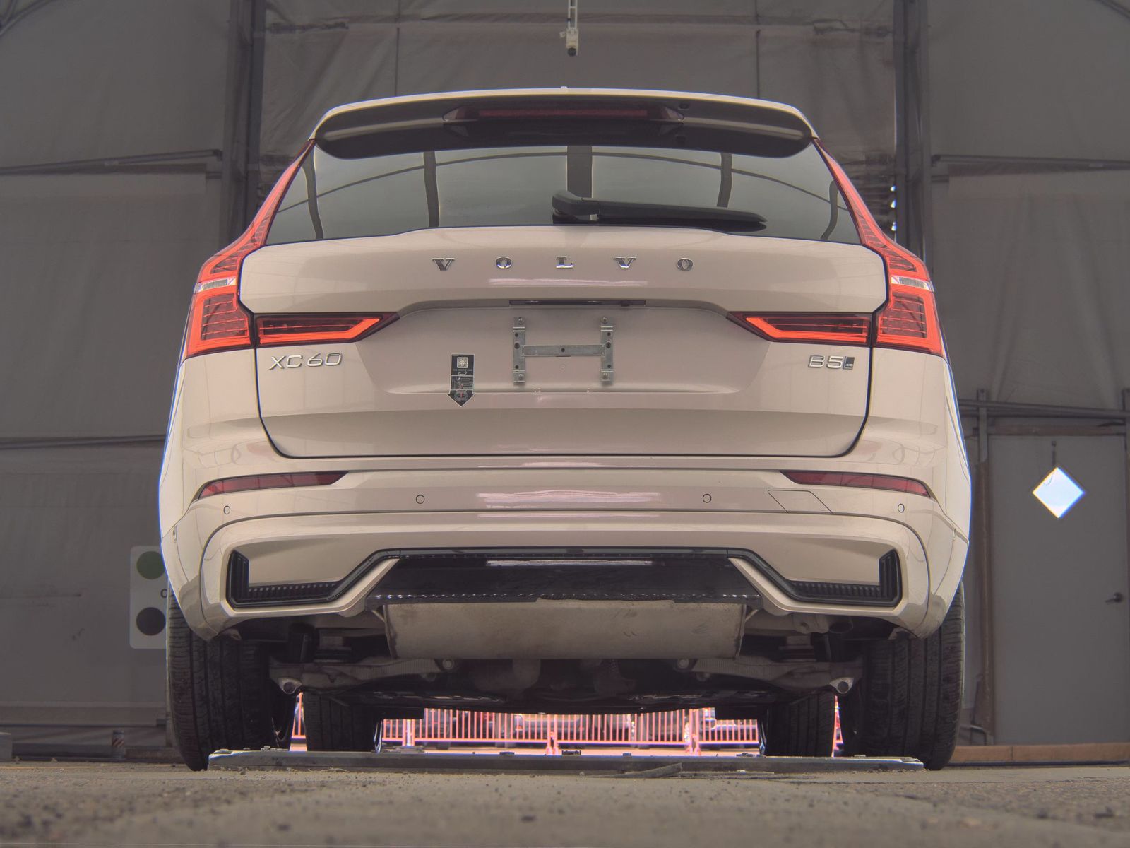 2025 Volvo XC60 B5 Plus AWD