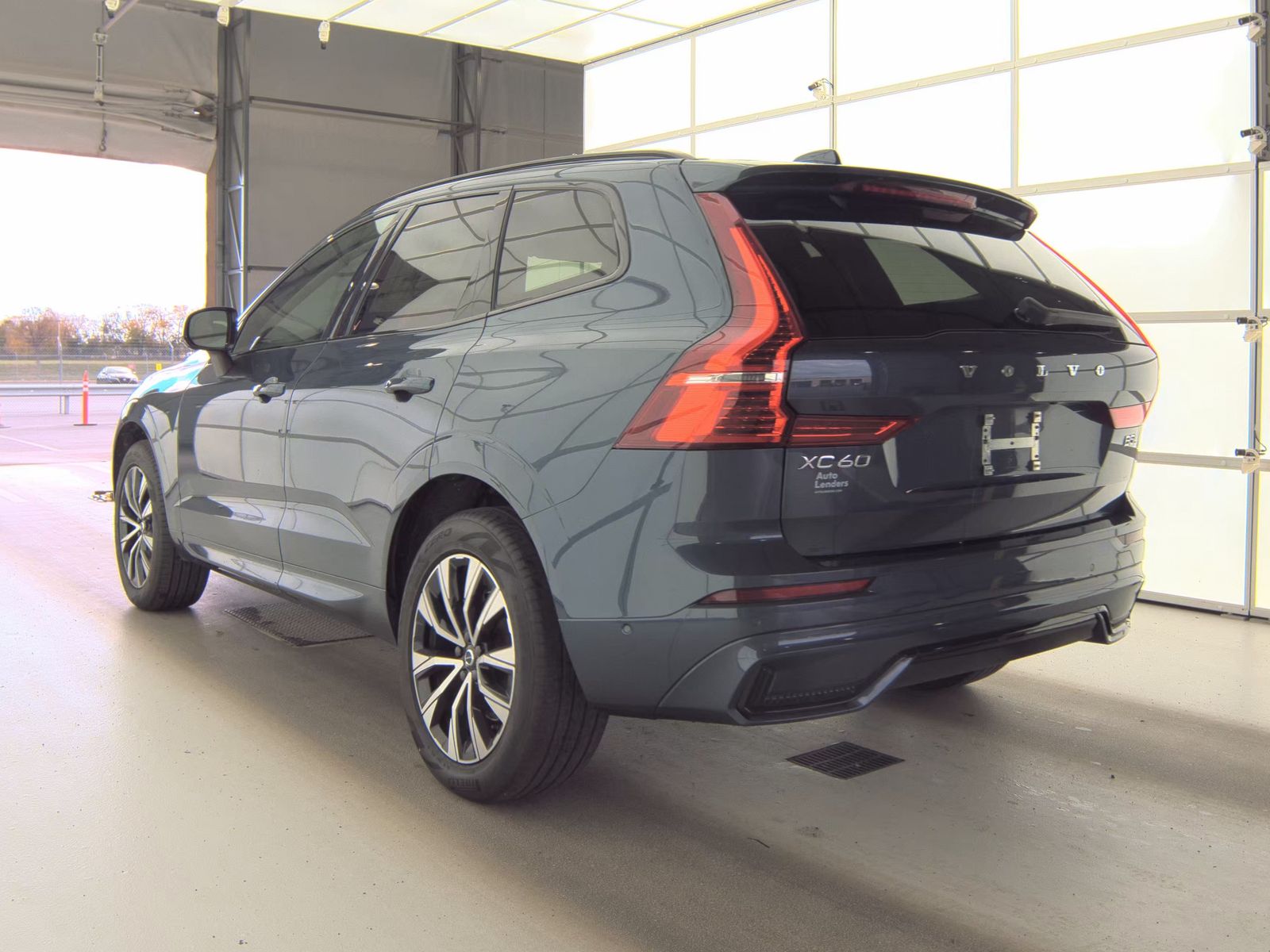 2024 Volvo XC60 B5 Plus AWD