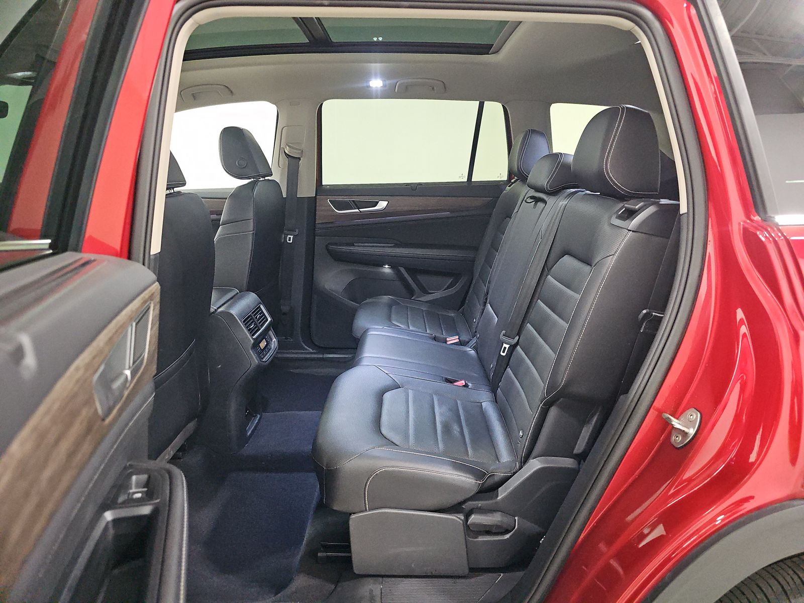 2025 Volkswagen Atlas 2.0T SEL AWD