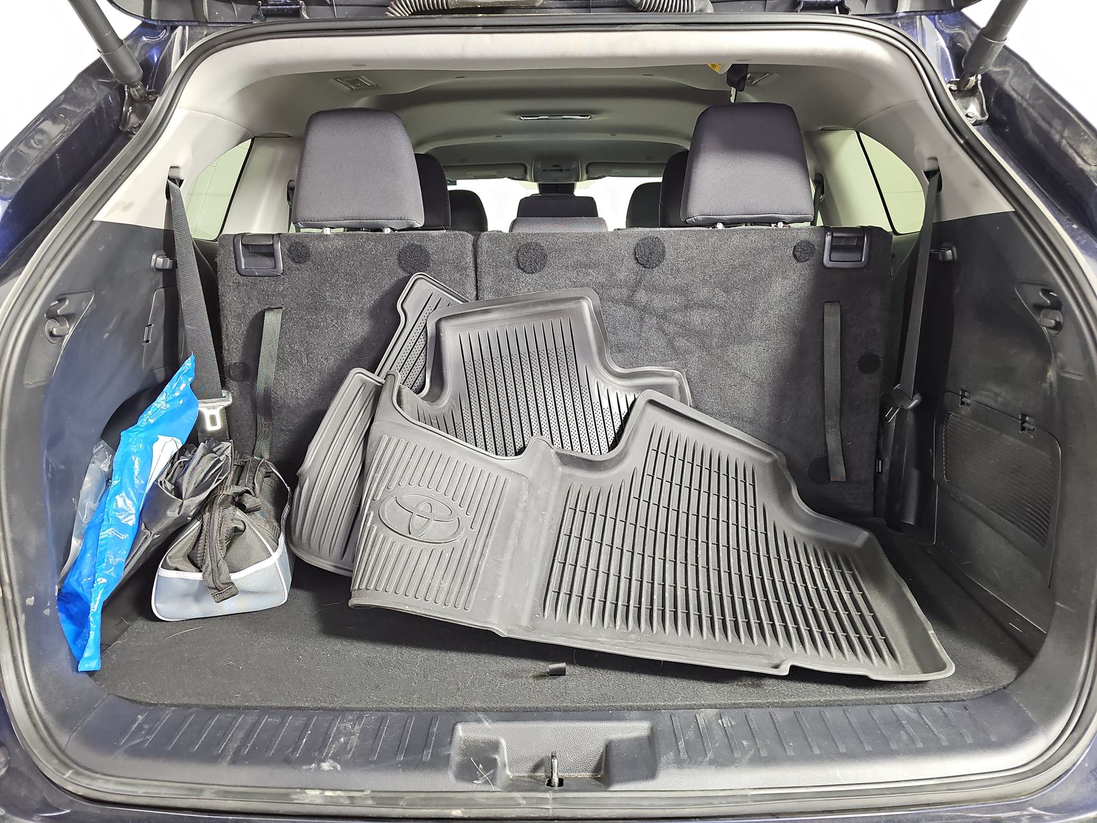 2024 Toyota Highlander LE AWD