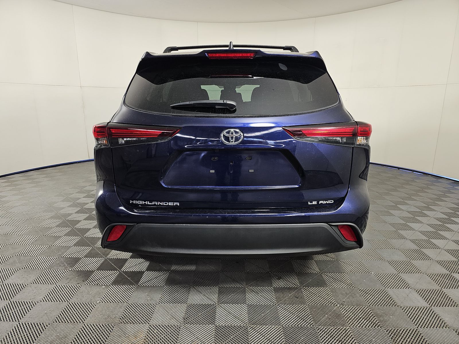2024 Toyota Highlander LE AWD