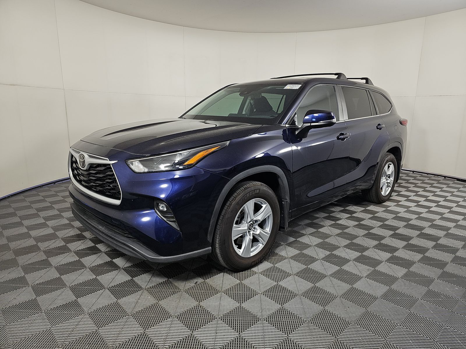 2024 Toyota Highlander LE AWD