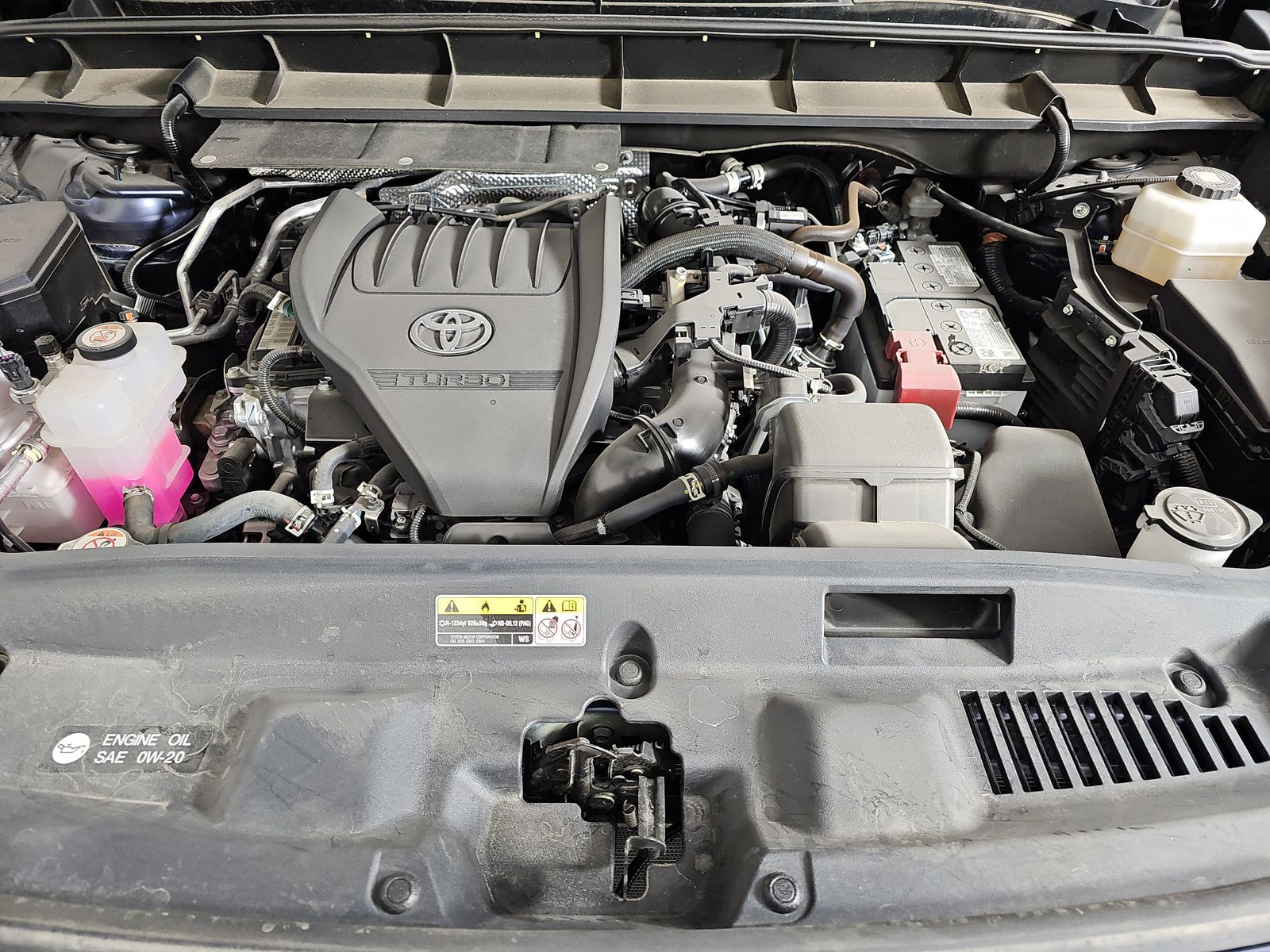 2024 Toyota Highlander LE AWD