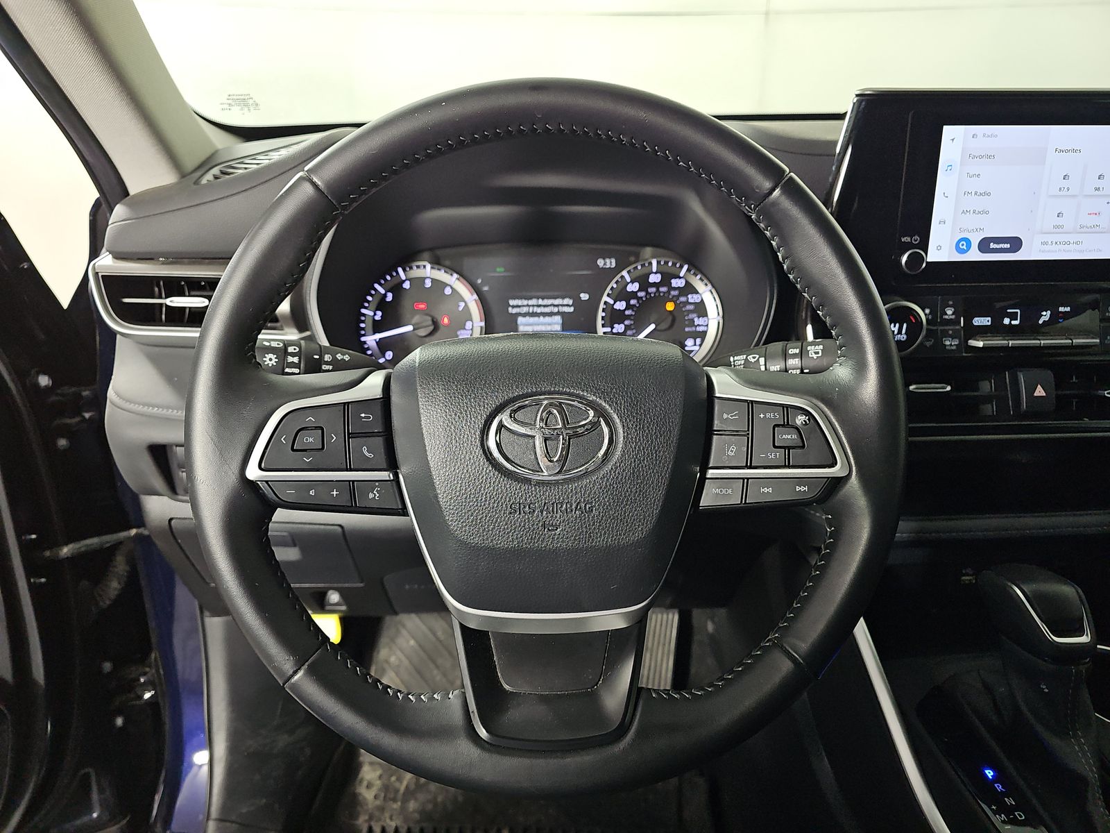 2024 Toyota Highlander LE AWD