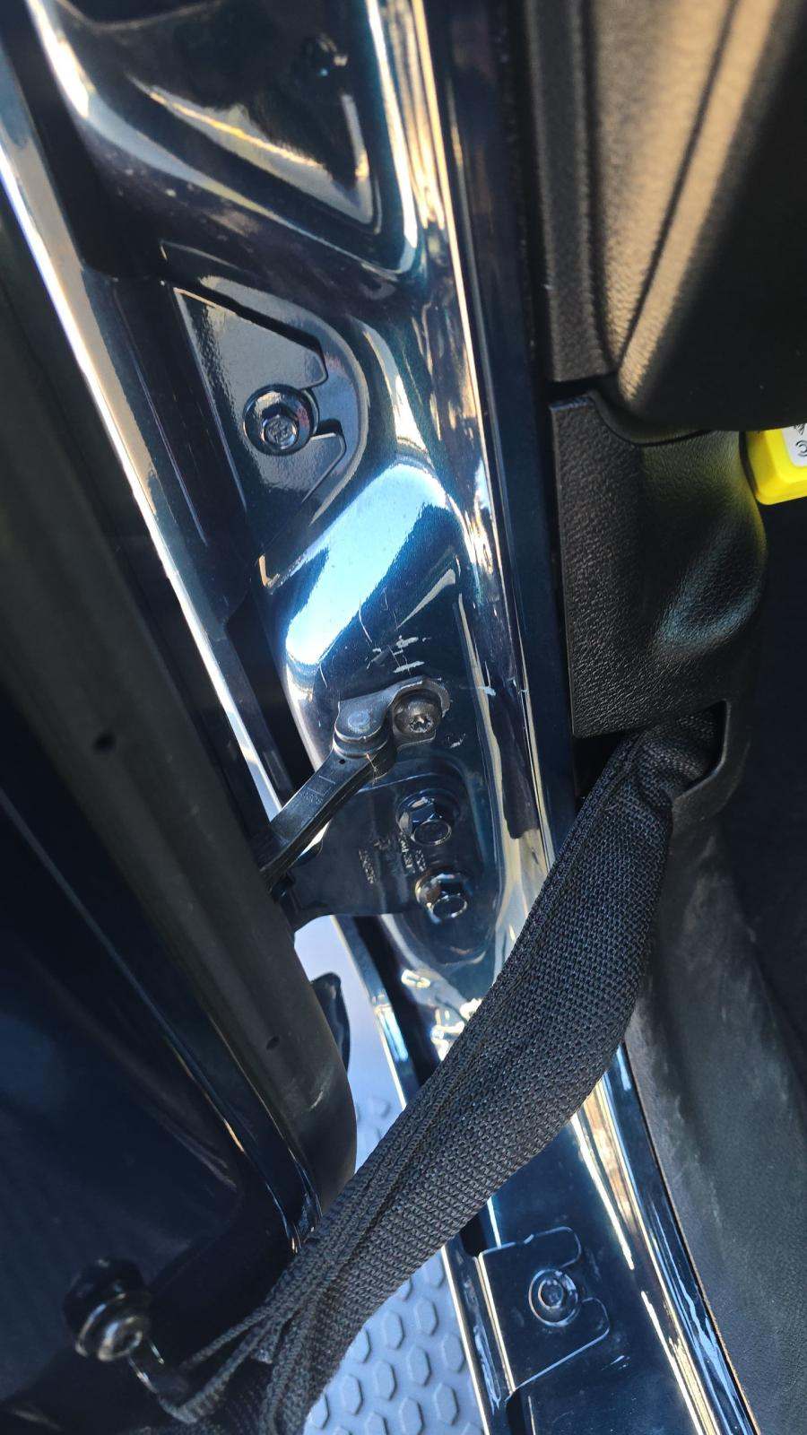 2025 Jeep Wrangler Sahara AWD